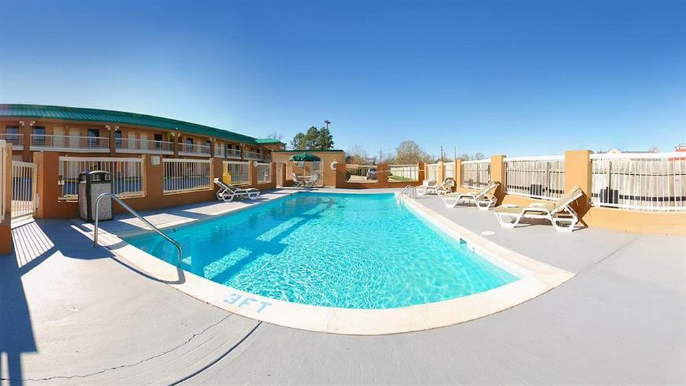 Quality Inn Александрия Экстерьер фото